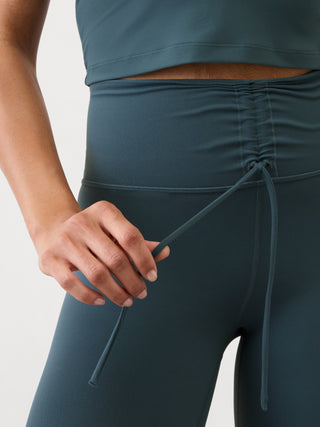 Elation Legging Talle Alto con Detalle Fruncido
