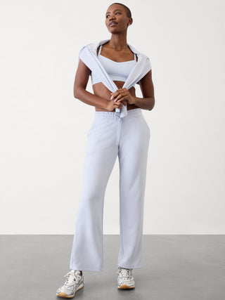 Pantalón Recto Talle Medio con Bolsillos