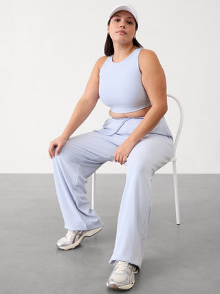 Pantalón Recto Talle Medio con Bolsillos