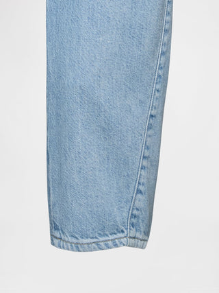 Jeans Corte Barrel Talle Alto