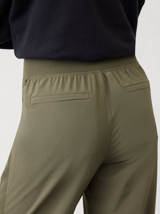 Pantalón Tobillero de Talle Medio