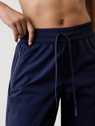 Pantalón Deportivo Talle Medio con Bolsillos