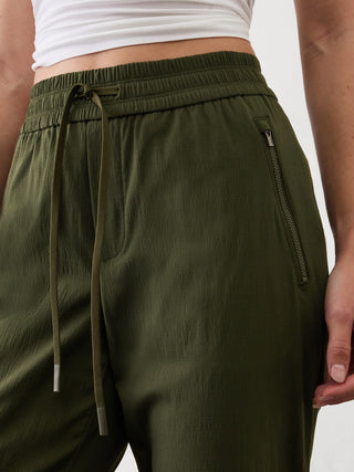 Pantalón Deportivo Talle Medio con Bolsillos