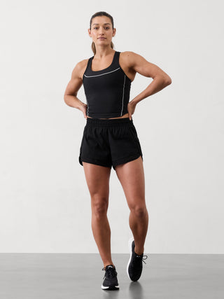 Pantalón corto de malla Racer Run de talle medio de 4".