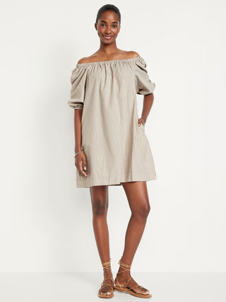 Vestido con Hombros Descubiertos de Rayas