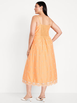 Vestido Escote V con Detalle de Ojales