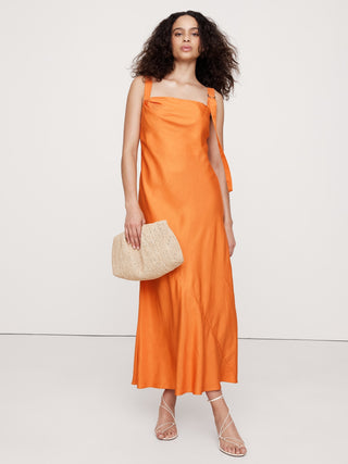 Vestido Escote Drapeado con Correas Ajustables
