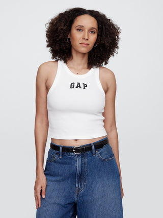 Camiseta sin mangas corta de canalé con logo de Gap.