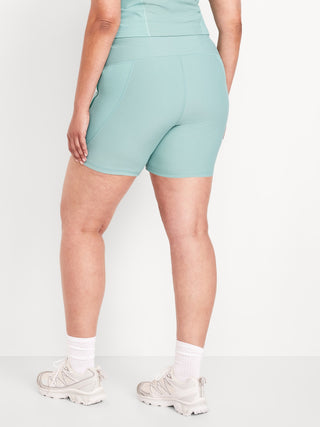 Short Deportivo Talle Alto Detalle en Contraste.