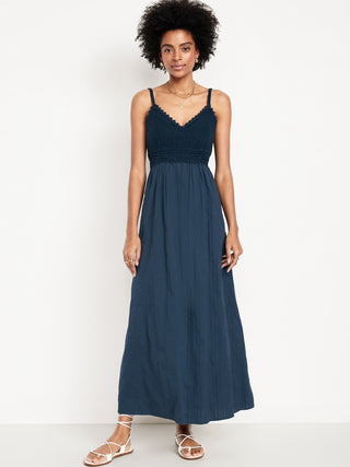 Vestido de Tirantes con Detalle de Crochet
