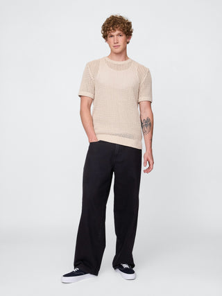 Camiseta con cuello redondo de malla de croché.