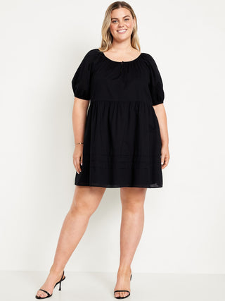 Vestido Manga Corta con Detalle Plisado