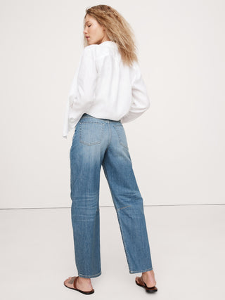 Jeans Barrel Talle Alto con Bolsillos