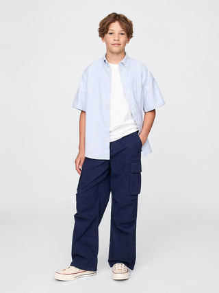Camisa Oxford holgada para niños.