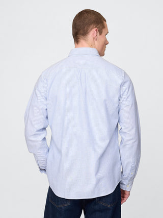 Camisa Oxford.