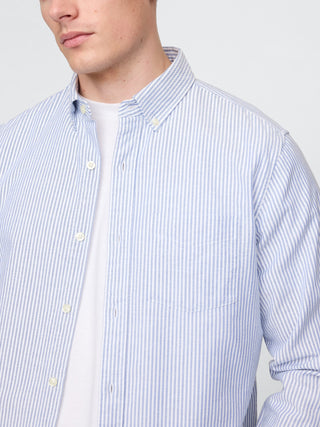 Camisa Oxford.