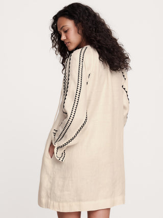 Vestido Manga Larga con Bordado de Lino