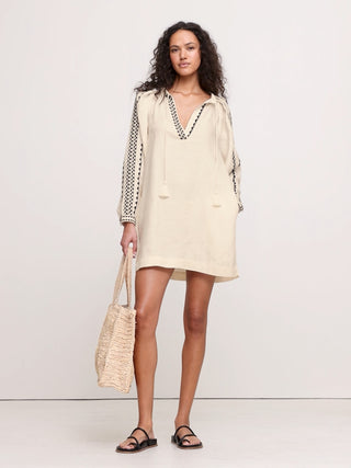 Vestido Manga Larga con Bordado de Lino