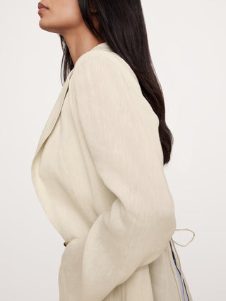 Blazer con Espalda Abierta de Lino