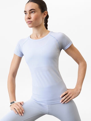 Seamless Short-Sleeved T-Shirt