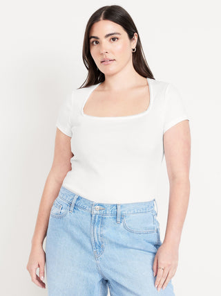Camiseta Manga Corta Cuello Cuadrado.