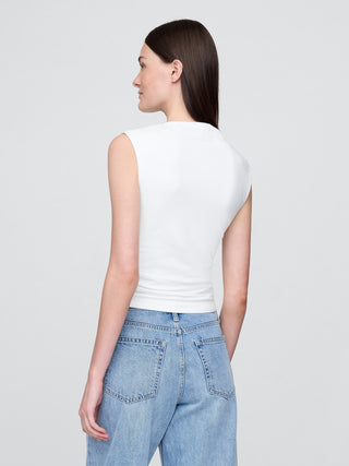 Camiseta Ajustada con Cuello Alto