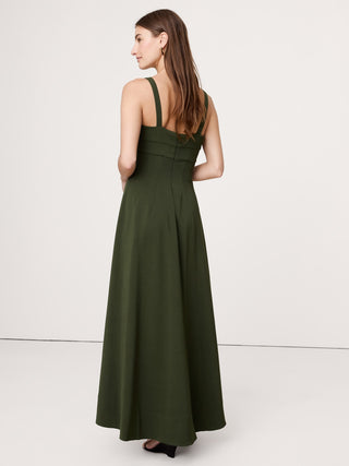 Vestido Largo con Escote Corazón de Satén