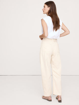 Jeans Barrel Talle Alto con Bolsillos