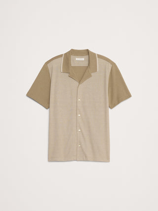 Camisa Manga Corta con Cuello Contraste