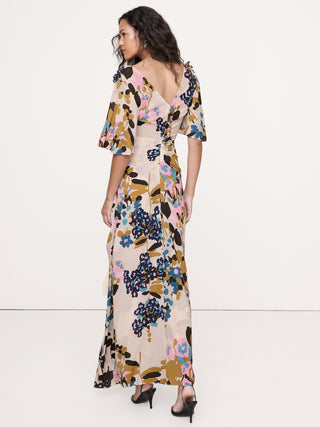Vestido Fruncido con Abertura Delantera