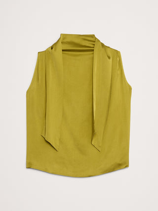 Blusa Cuello Alto con Detalle Pañuelo