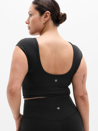 Camiseta Deportiva con Espalda Abierta