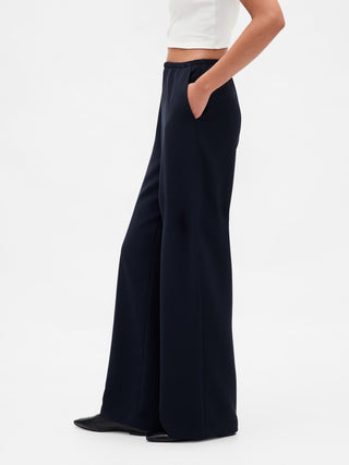 Easy Wide-Leg Pants.