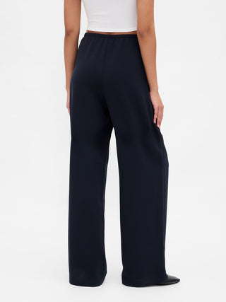 Easy Wide-Leg Pants.