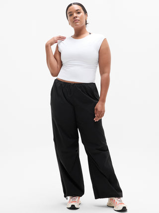 Camiseta Deportiva con Espalda Abierta