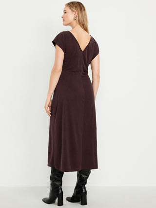 Vestido Midi con Detalle Fruncido