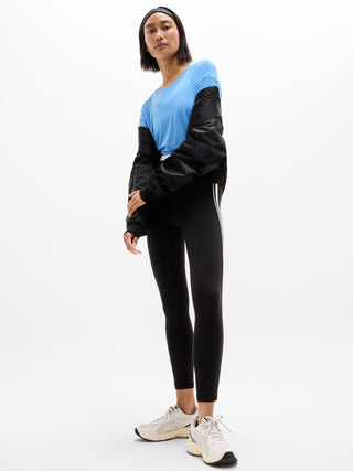 Camiseta Deportiva con Cuello Redondo