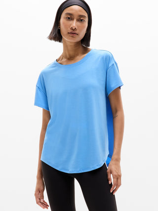 Camiseta Deportiva con Cuello Redondo