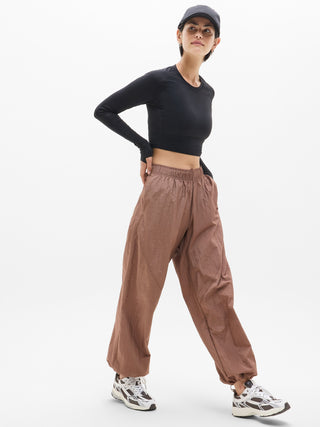 Pantalón Cargo Talle Medio con Bolsillos