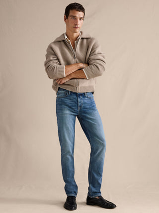 Jeans Slim Fit con Bolsillos