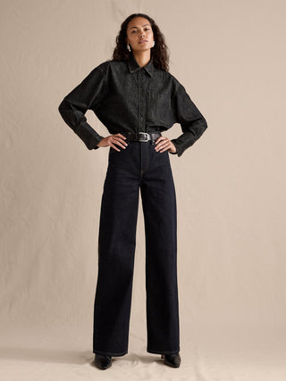 Jeans Acampanado Talle Alto con Bolsillos