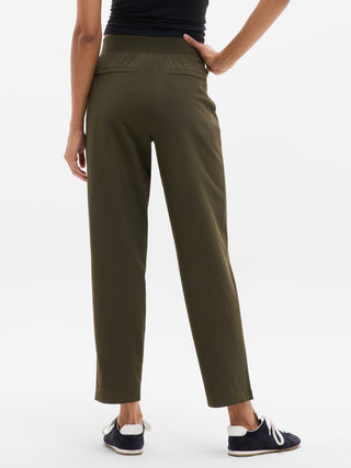 Pantalón Tobillero de Talle Medio