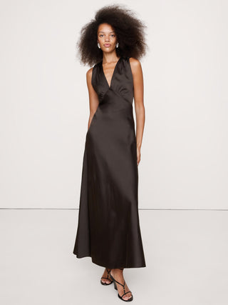 Vestido Largo con Espalda Cruzada de Satén