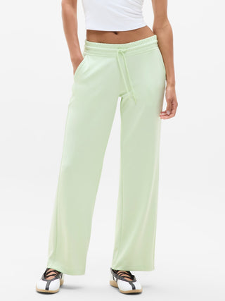 Pantalón Recto Talle Medio con Bolsillos