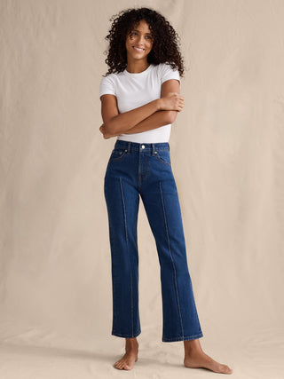 Jeans Flare Talle Alto con Bolsillos