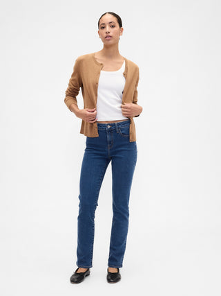 Mid Rise Classic Straight Jeans.