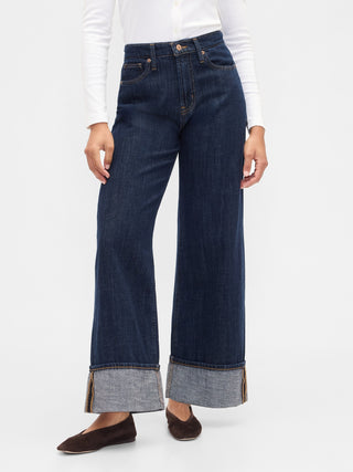 Jeans anchos de talle alto.