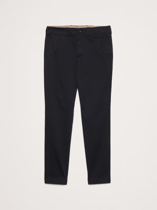 Chinos ajustados y desgastados.