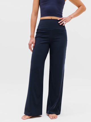 Pantalón ancho y de talle ultraalto Elation.