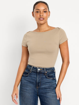 Camiseta Ajustada con Cuello Barco